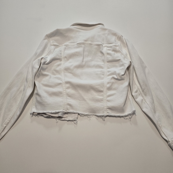 7 For All Mankind White Trucker Jacket Cotton Long sleeves Front button Size M - Picture 11 of 12